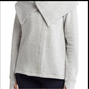 Z by Zella
Starlight Cozy High-Low Cardigan
Sweatshirt Size M